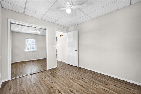 Tiny photo for 1406 W Walnut Street, Bloomington, IL 61701 (MLS # 12507017)