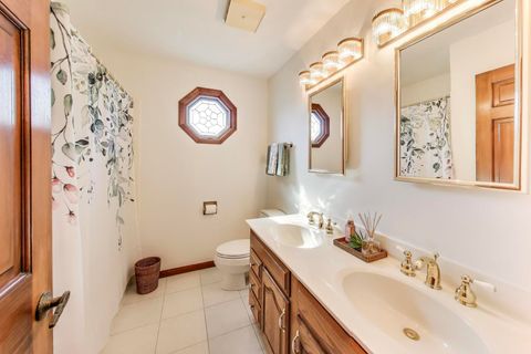 Tiny photo for Hoffman Estates, IL 60192 (MLS # 12618142)