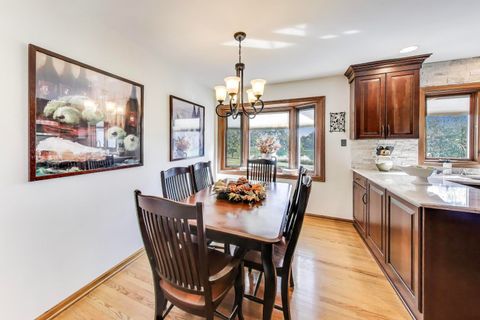 Tiny photo for Hoffman Estates, IL 60192 (MLS # 12618142)