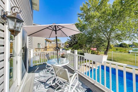 Tiny photo for Hoffman Estates, IL 60192 (MLS # 12618142)