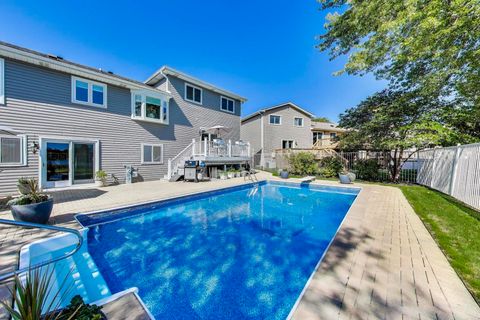 Tiny photo for Hoffman Estates, IL 60192 (MLS # 12618142)