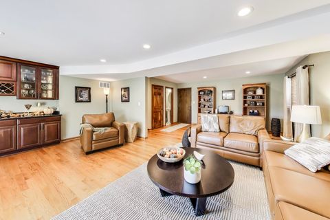 Tiny photo for Hoffman Estates, IL 60192 (MLS # 12618142)