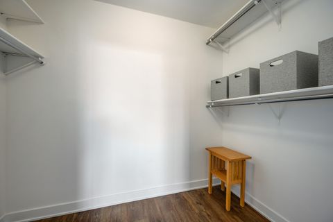 Tiny photo for 6033 N Sheridan Road #18K, Chicago, IL 60660 (MLS # 12512641)