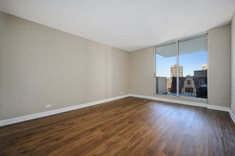 Tiny photo for 6033 N Sheridan Road #18K, Chicago, IL 60660 (MLS # 12512641)