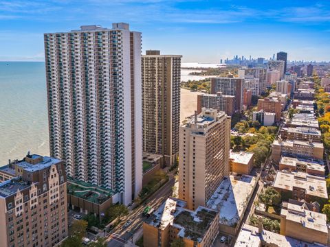 Tiny photo for 6033 N Sheridan Road #18K, Chicago, IL 60660 (MLS # 12512641)