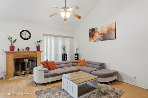 Tiny photo for 488 W Jason Lane, Wood Dale, IL 60191 (MLS # 12554624)