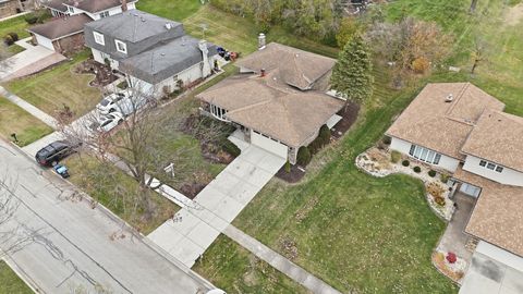 Tiny photo for 7725 Sawyer Road, Darien, IL 60561 (MLS # 12519753)