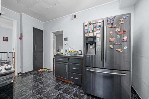 Tiny photo for 5512 W WRIGHTWOOD Avenue, Chicago, IL 60639 (MLS # 12475265)