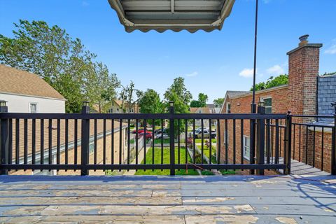 Tiny photo for 5512 W WRIGHTWOOD Avenue, Chicago, IL 60639 (MLS # 12475265)