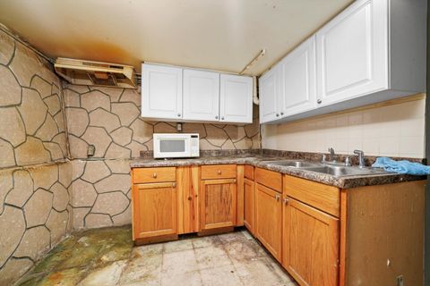 Tiny photo for 5512 W WRIGHTWOOD Avenue, Chicago, IL 60639 (MLS # 12475265)