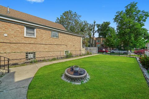 Tiny photo for 5512 W WRIGHTWOOD Avenue, Chicago, IL 60639 (MLS # 12475265)