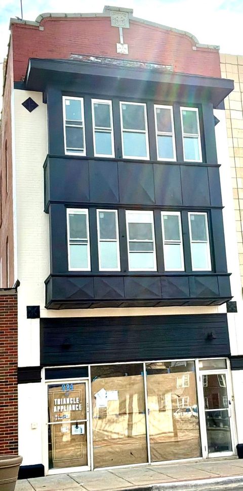 Photo of 224 E Cass Street #1, Joliet, IL 60432 (MLS # 12609667)