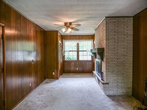 Tiny photo for 110 Hickory Dr, Villa Grove, IL 61956 (MLS # 12399016)