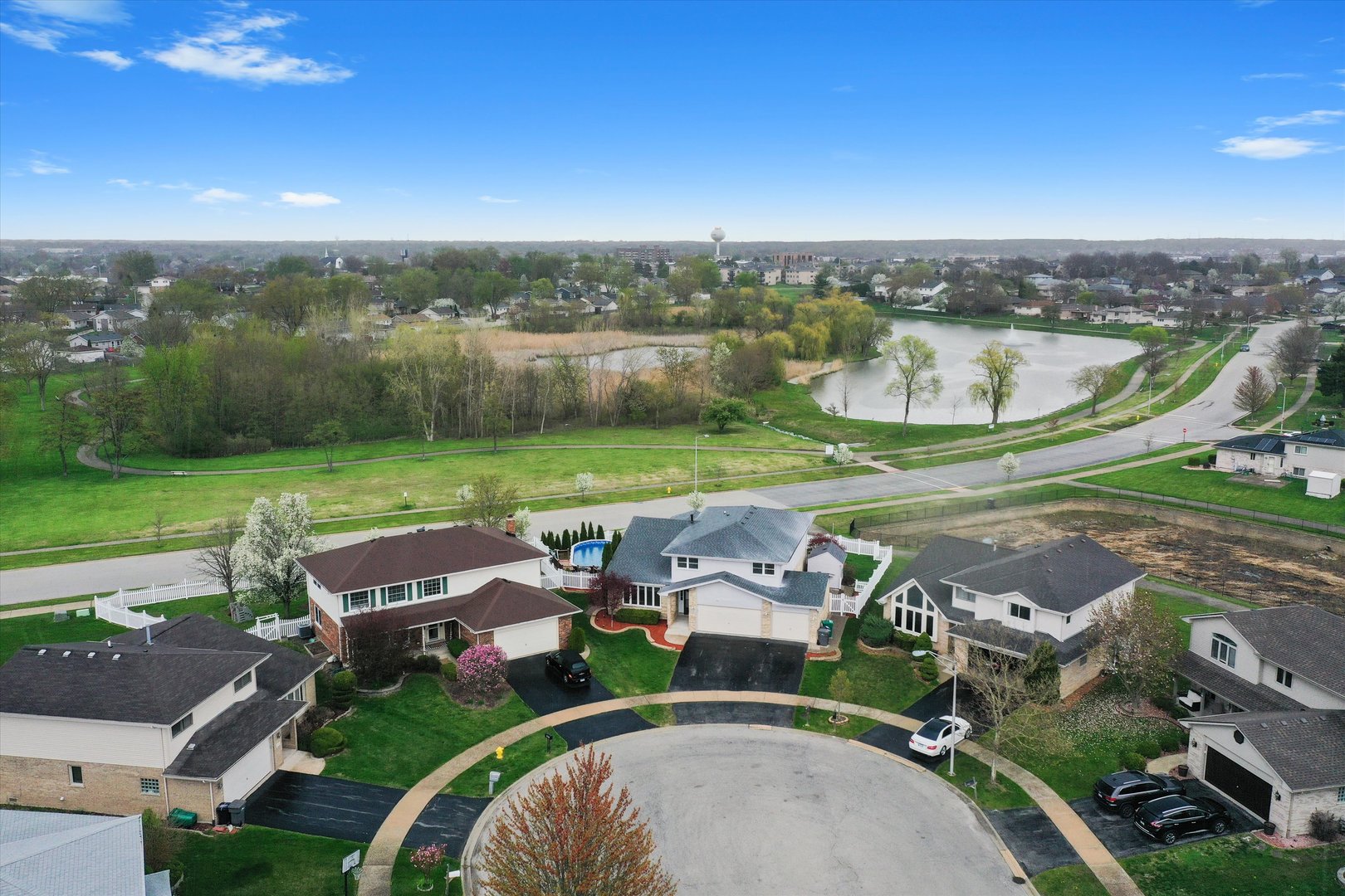 9028 Robin Court