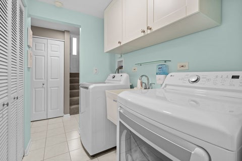 Tiny photo for 163 Bourne Lane, Bloomingdale, IL 60108 (MLS # 12775293)