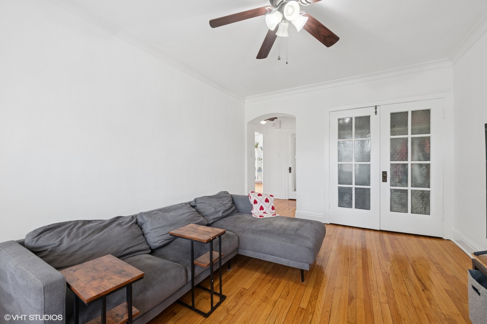 7210 Jackson Boulevard F3