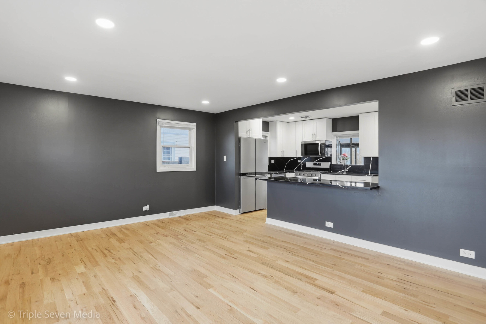 104 E Division Street