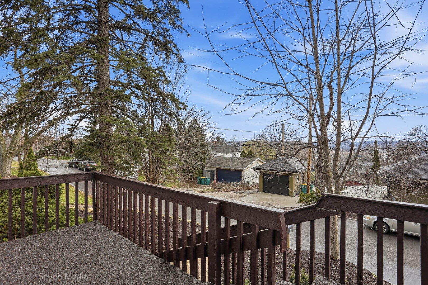 104 E Division Street