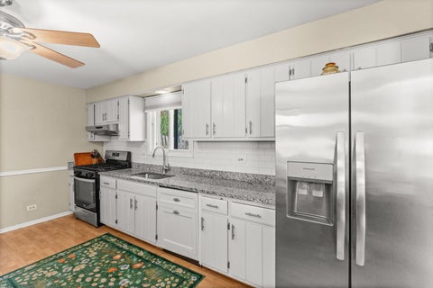 Tiny photo for 391 N Kramer Avenue, Lombard, IL 60148 (MLS # 12777444)