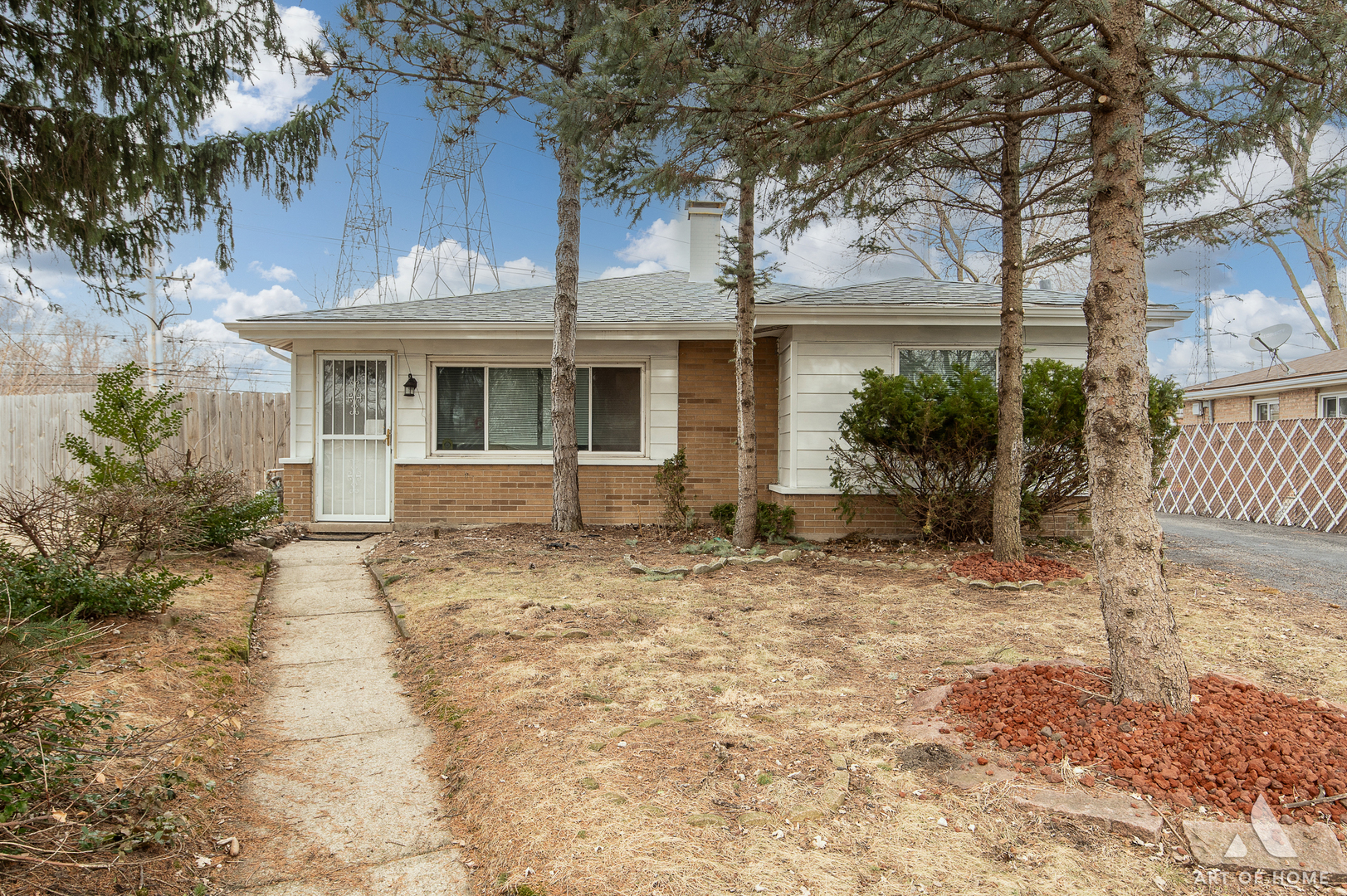 1216 Balmoral Avenue