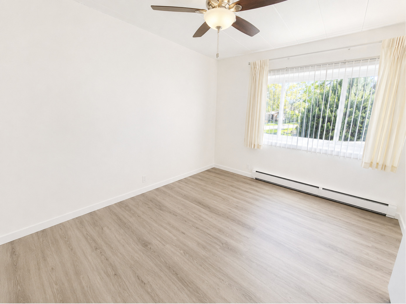 1139 Leavitt Avenue 212