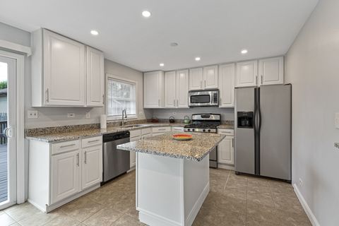 Tiny photo for 7170 East Avenue, Hanover Park, IL 60133 (MLS # 12481391)