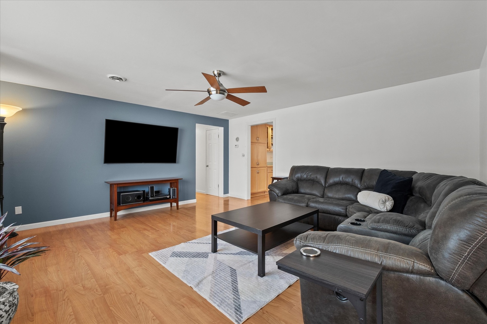 19924 S HILLGATE Road