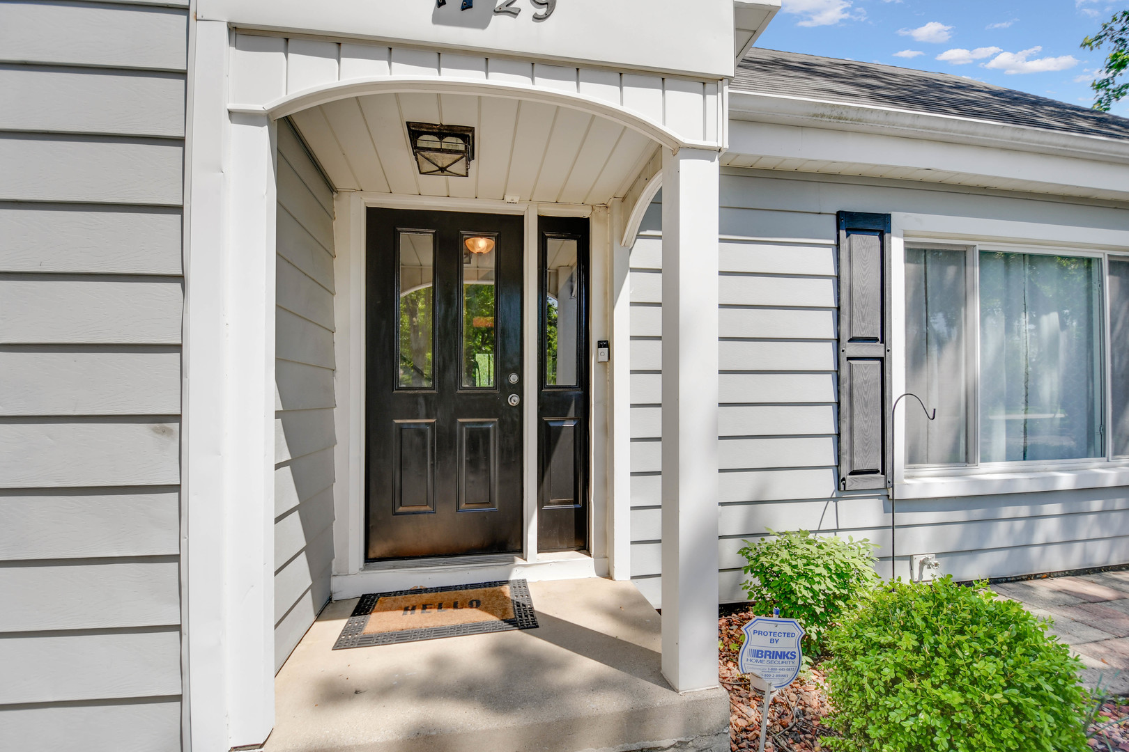 1729 Tina Lane