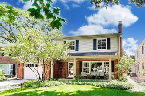 Photo of 441 S Belmont Avenue, Arlington Heights, IL 60005 (MLS # 12706756)
