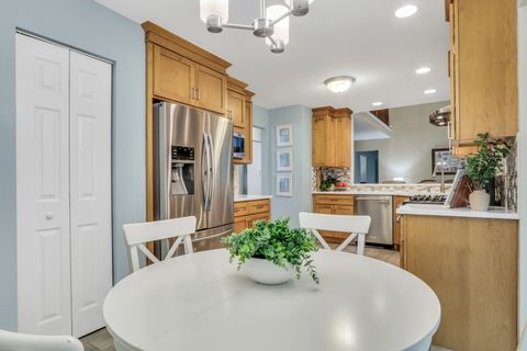 Tiny photo for 6183 Old Farm Lane, Gurnee, IL 60031 (MLS # 12511368)