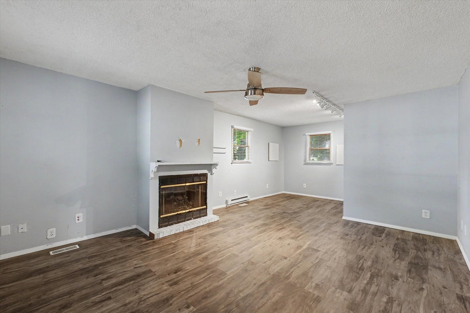 406 NORTHGATE Drive