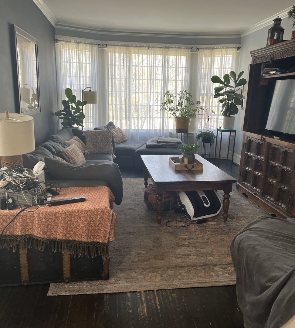 330 N Ridgeland Avenue