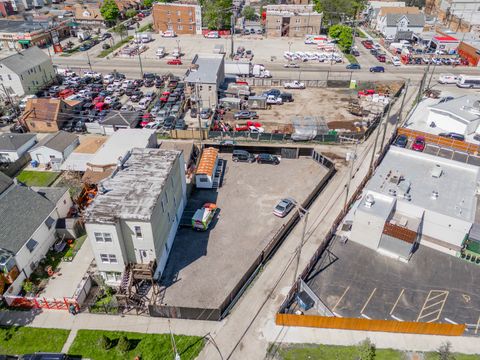 1748 N Keating Avenue Chicago IL 60639