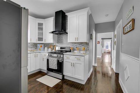 Tiny photo for 11412 S King Drive, Chicago, IL 60628 (MLS # 12687194)