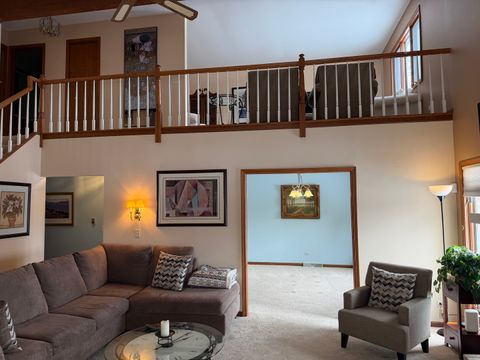 Tiny photo for 1800 Monterey Court, Hoffman Estates, IL 60169 (MLS # 12593653)