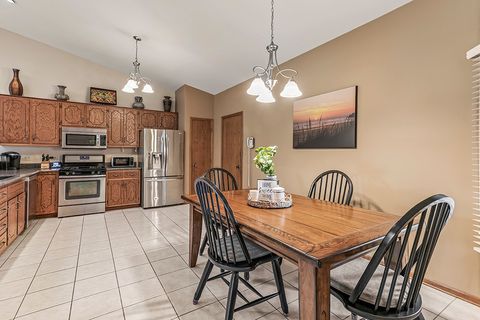 Tiny photo for 10816 Kimberly Lane #48, Orland Park, IL 60467 (MLS # 12469443)