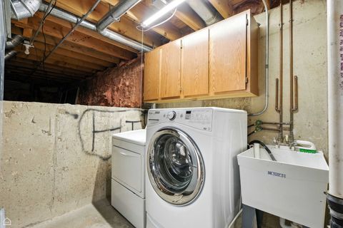 Tiny photo for 1113 Lockwood Drive, Buffalo Grove, IL 60089 (MLS # 12439225)