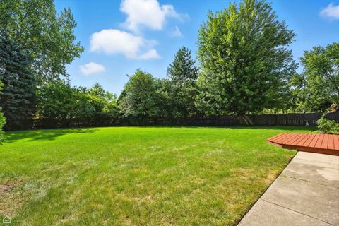 Tiny photo for 1113 Lockwood Drive, Buffalo Grove, IL 60089 (MLS # 12439225)