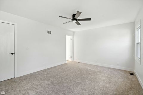 Tiny photo for 1113 Lockwood Drive, Buffalo Grove, IL 60089 (MLS # 12439225)