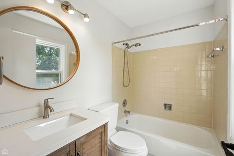 Tiny photo for 1113 Lockwood Drive, Buffalo Grove, IL 60089 (MLS # 12439225)