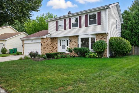 Tiny photo for 1113 Lockwood Drive, Buffalo Grove, IL 60089 (MLS # 12439225)