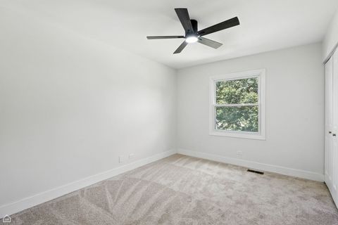 Tiny photo for 1113 Lockwood Drive, Buffalo Grove, IL 60089 (MLS # 12439225)