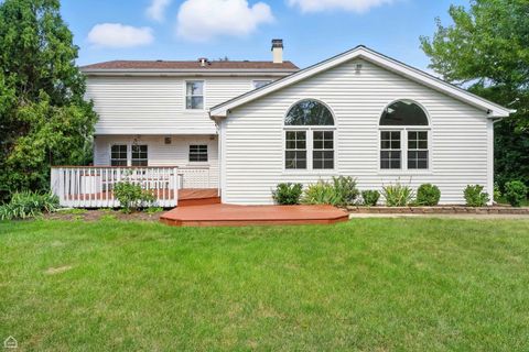 Tiny photo for 1113 Lockwood Drive, Buffalo Grove, IL 60089 (MLS # 12439225)