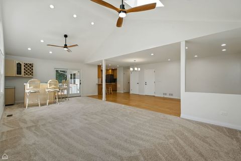Tiny photo for 1113 Lockwood Drive, Buffalo Grove, IL 60089 (MLS # 12439225)
