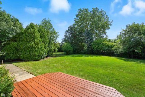 Tiny photo for 1113 Lockwood Drive, Buffalo Grove, IL 60089 (MLS # 12439225)