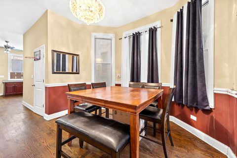 Tiny photo for 4403 S Prairie Avenue, Chicago, IL 60653 (MLS # 12589773)