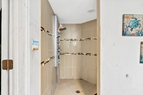 Tiny photo for 4403 S Prairie Avenue, Chicago, IL 60653 (MLS # 12589773)