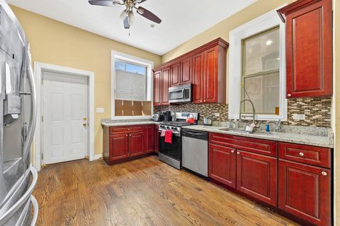 Tiny photo for 4403 S Prairie Avenue, Chicago, IL 60653 (MLS # 12589773)