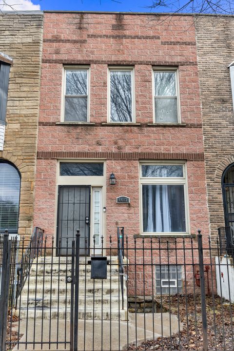 Photo of 4403 S Prairie Avenue, Chicago, IL 60653 (MLS # 12589773)