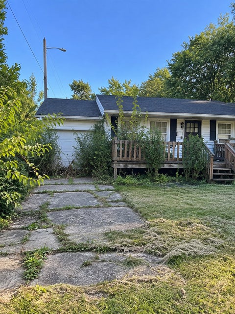 Photo of 104 N Indiana Street, Milford, IL 60953 (MLS # 12757867)